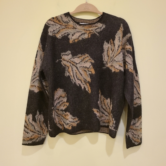 Vince Sweater - Picture 4 of 9